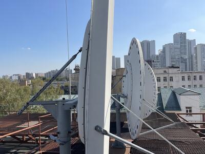 Установка спутниковой антенны 2.4м азимутальная